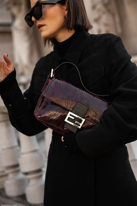 baguette fendi outfit|street style fendi baguette.